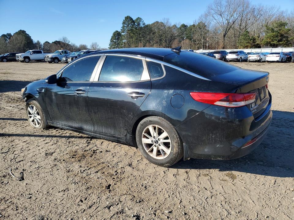 Photo 2 from auction – 2016 KIA OPTIMA LX with VIN 5XXGT4L33GG111783