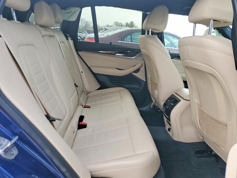 Photo 11 from auction – 2018 BMW X3 with VIN 5UXTR9C58JLC83635