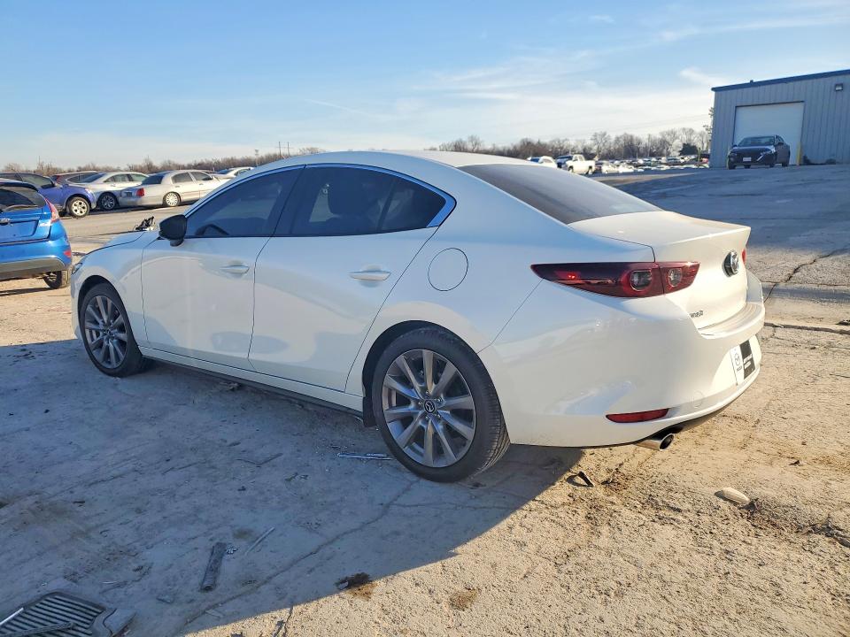 Photo 2 from auction – 2025 MAZDA 3 with VIN 3MZBPACM2SM475994