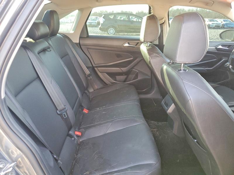 Photo 10 from auction – 2019 VOLKSWAGEN JETTA with VIN 3VWC57BU3KM240454