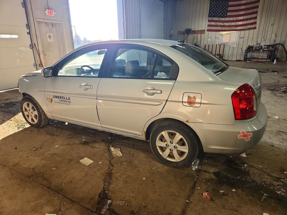 Photo 2 from auction – 2010 HYUNDAI ACCENT with VIN KMHCN4AC3AU495802