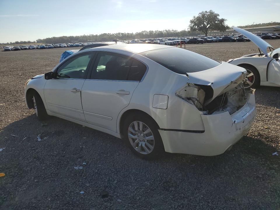 Photo 2 from auction – 2011 NISSAN ALTIMA with VIN 1N4AL2AP0BC113828