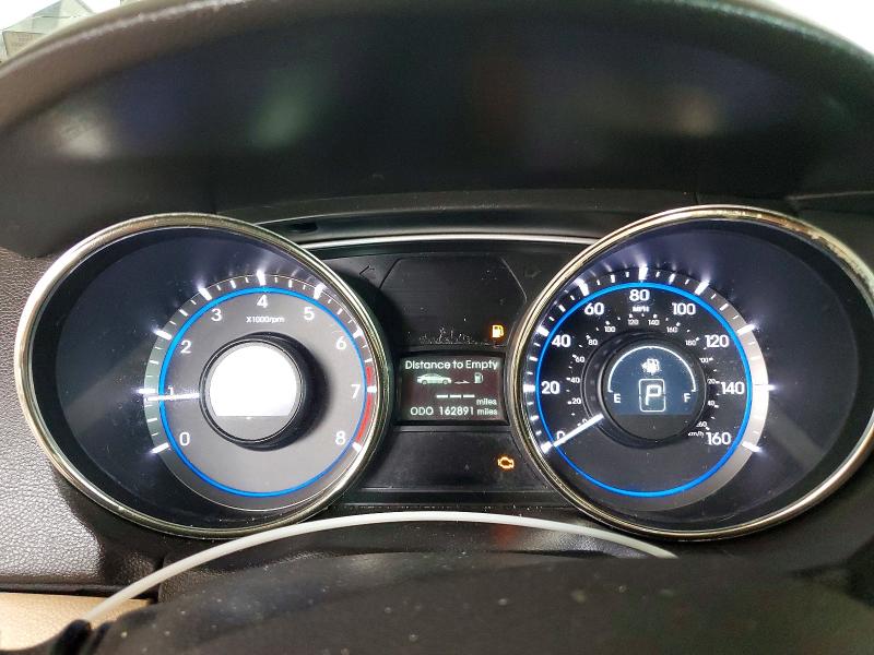 Photo 9 from auction – 2012 HYUNDAI SONATA with VIN 5NPEB4AC1CH405338