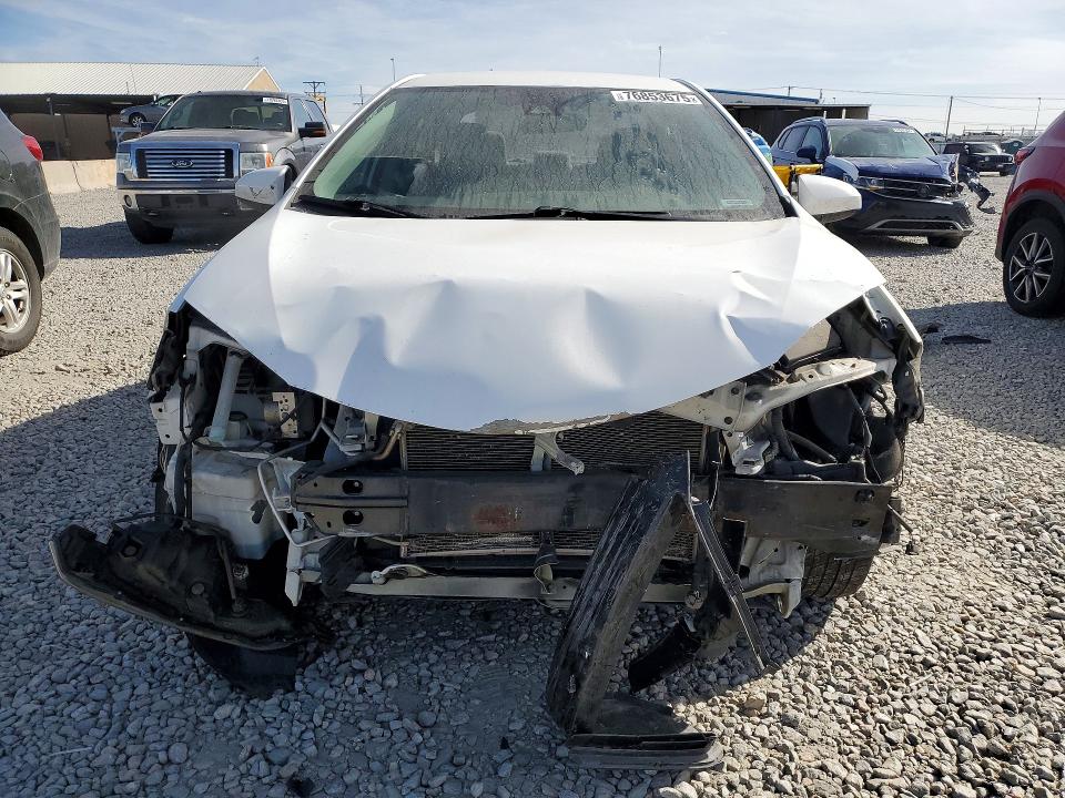 Photo 5 from auction – 2017 TOYOTA COROLLA L with VIN 2T1BURHE5HC931502