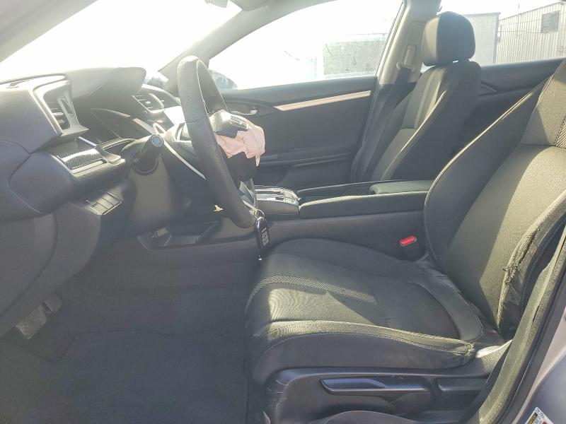 Photo 7 from auction – 2017 HONDA CIVIC with VIN 19XFC2F79HE227692