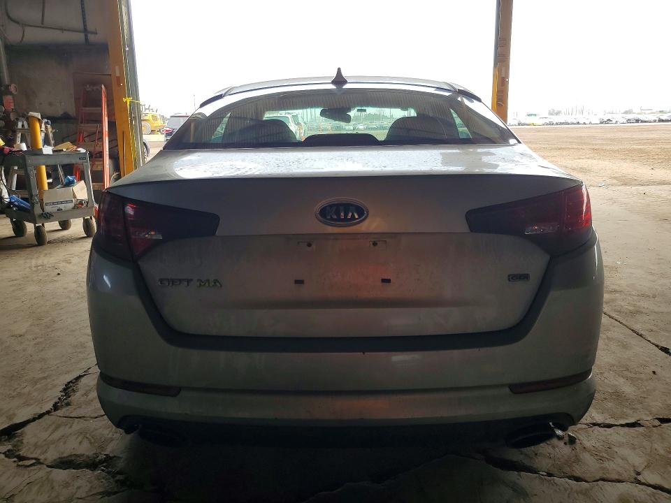 Photo 6 from auction – 2011 KIA OPTIMA LX with VIN KNAGM4A74B5065877