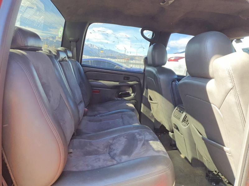 Photo 10 from auction – 2004 CHEVROLET 2500 with VIN 1GCHK23144F110145