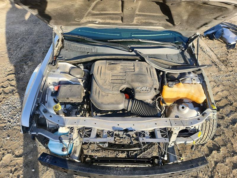 Photo 11 from auction – 2017 CHRYSLER 300 with VIN 2C3CCABG9HH653295