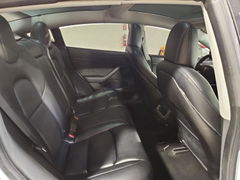 Фото 10 с аукциона – 2018 TESLA MODEL 3 с VIN 5YJ3E1EA5JF164885