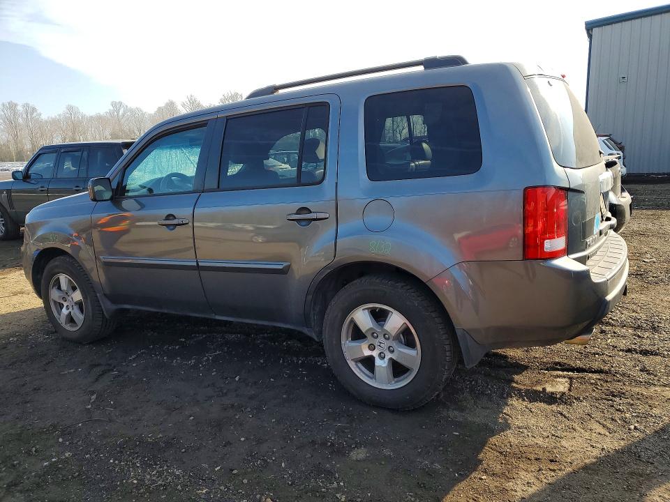 Photo 2 from auction – 2011 HONDA PILOT EXL with VIN 5FNYF4H63BB076754