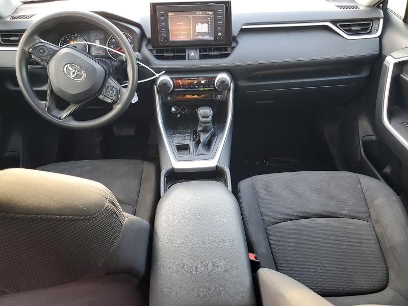 Photo 8 from auction – 2019 TOYOTA RAV4 LE with VIN JTMF1RFV6KJ002329