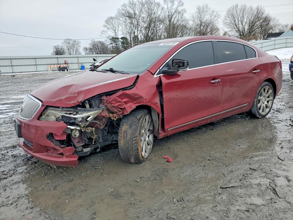 BUICK LACROSSE 2011 with VIN 1G4GE5ED4BF118881 - Photo from auction