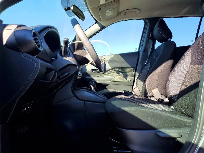 Photo 7 from auction – 2018 NISSAN KICKS S with VIN 3N1CP5CU8JL536982