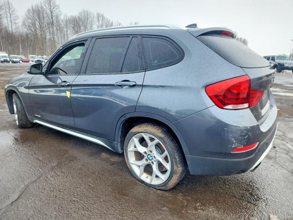 Zdjęcie 2 z aukcji – 2015 BMW X1 XDRIVE2 z VIN WBAVL1C51FVY34684