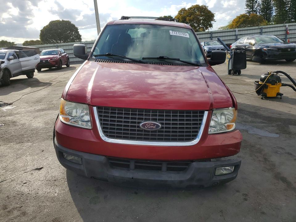 Photo 5 from auction – 2005 FORD EXPEDITION with VIN 1FMPU15565LA95887