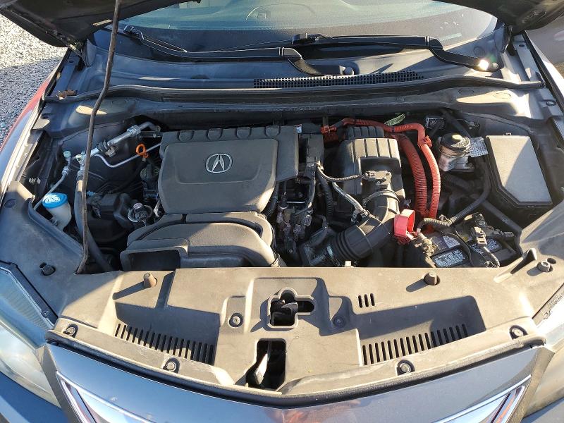 Photo 11 from auction – 2013 ACURA ILX with VIN 19VDE3F73DE300954