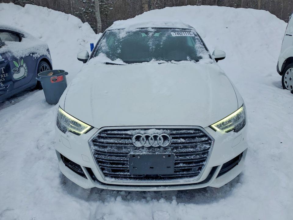 Photo 5 from auction – 2020 AUDI A3 with VIN WAUWELFF8L1003040