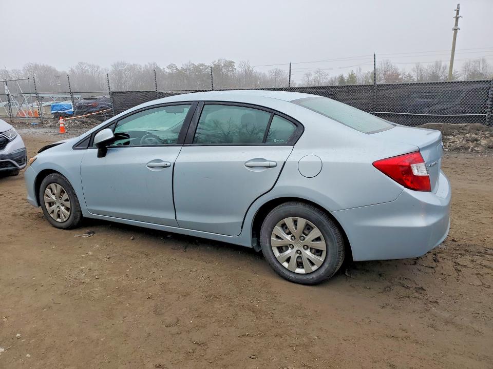 Photo 2 from auction – 2012 HONDA CIVIC with VIN 19XFB2F52CE335646