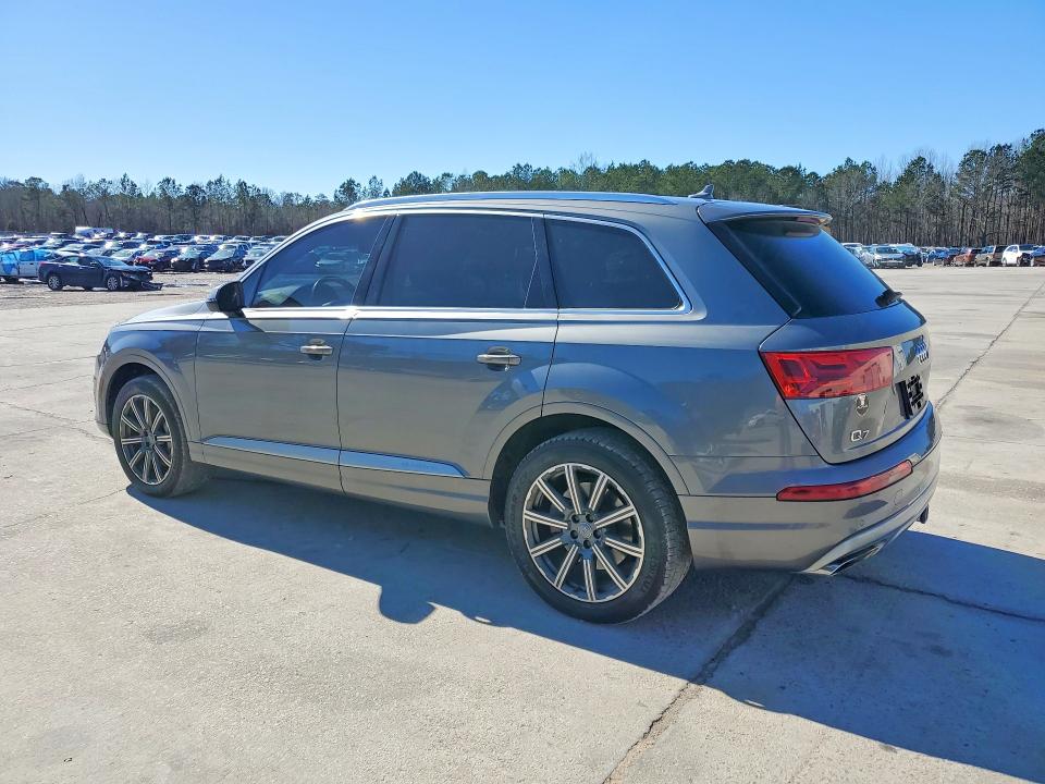 Photo 2 from auction – 2018 AUDI Q7 PREMIUM with VIN WA1LHAF73JD011434