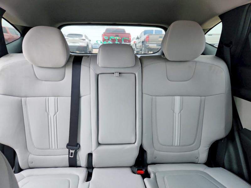 Photo 10 from auction – 2025 HYUNDAI TUCSON with VIN 5NMJB3DE4SH537172