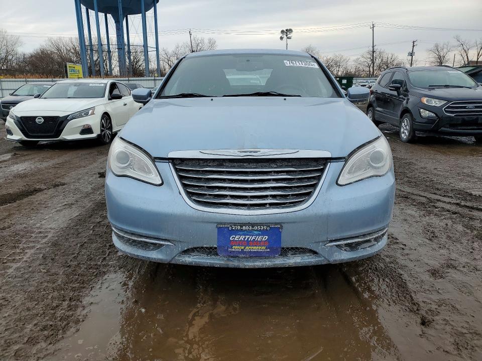 Photo 5 from auction – 2013 CHRYSLER 200 with VIN 1C3CCBBB9DN515641
