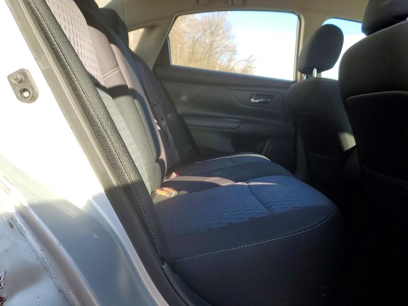 Photo 10 from auction – 2016 NISSAN ALTIMA 2.5 with VIN 1N4AL3AP6GN323075