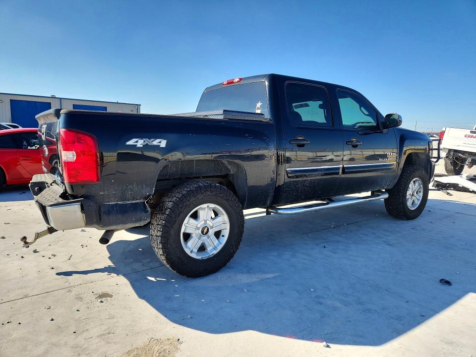 Photo 3 from auction – 2010 CHEVROLET SILVERADO with VIN 3GCRKSE33AG269073