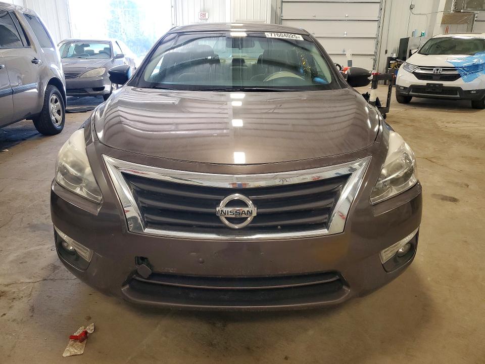 Photo 5 from auction – 2014 NISSAN ALTIMA 2.5 with VIN 1N4AL3APXEN220433