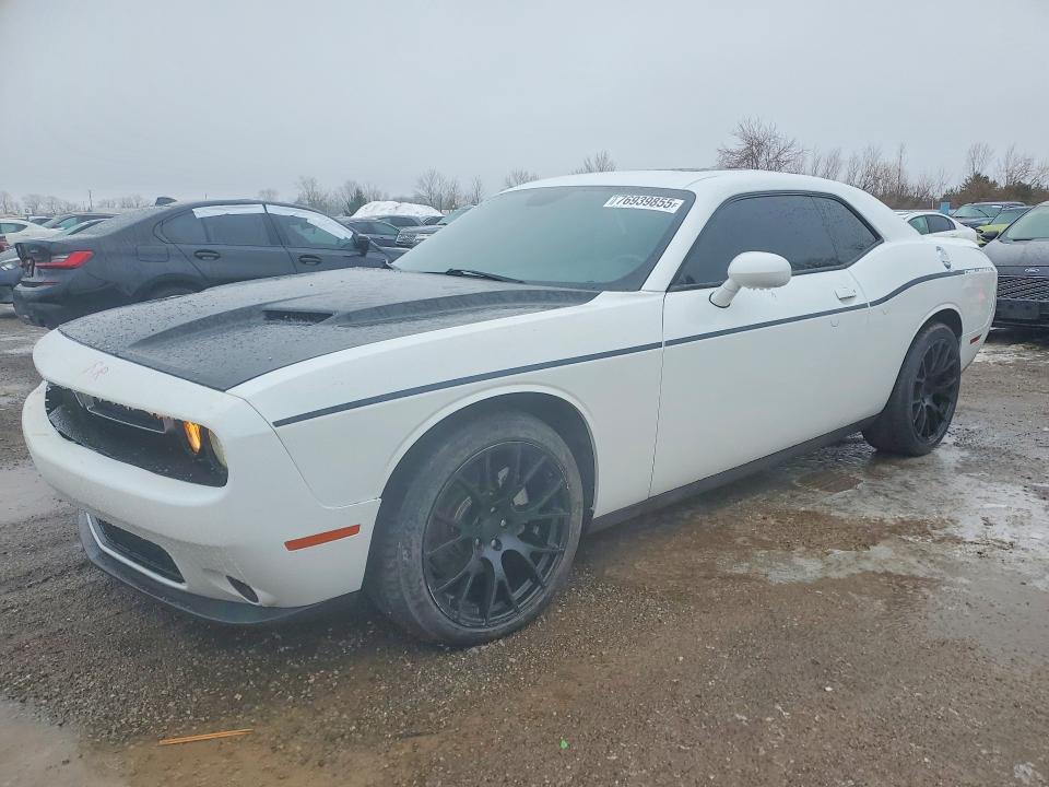 DODGE CHALLENGER 2017 with VIN 2C3CDZAG3HH584617 - Photo from auction