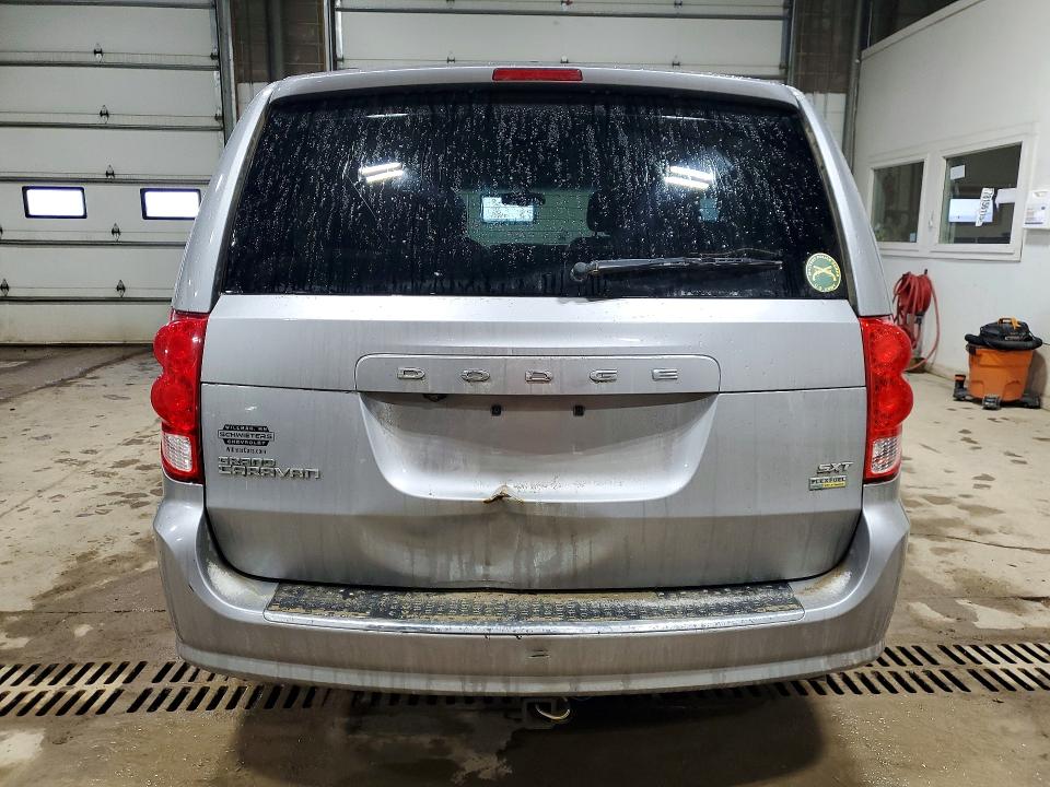 Photo 6 from auction – 2017 DODGE GRAND CARAVAN with VIN 2C4RDGCG8HR842406