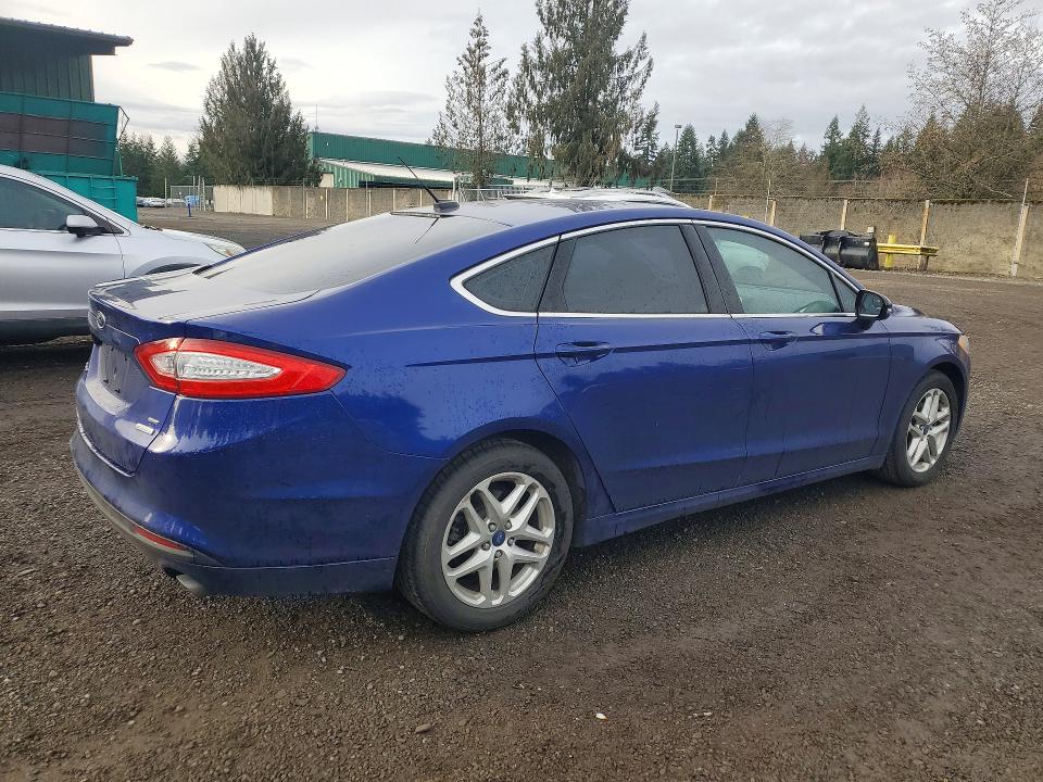 Photo 3 from auction – 2015 FORD FUSION SE with VIN 3FA6P0HD7FR282102