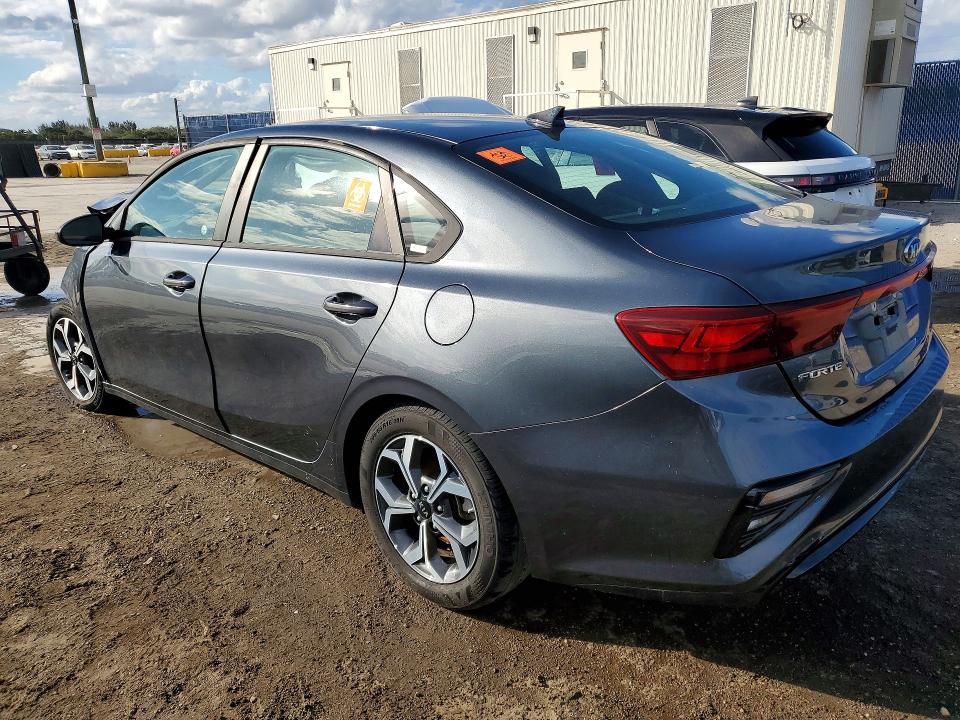 Photo 2 from auction – 2021 KIA FORTE FE with VIN 3KPF24ADXME330979