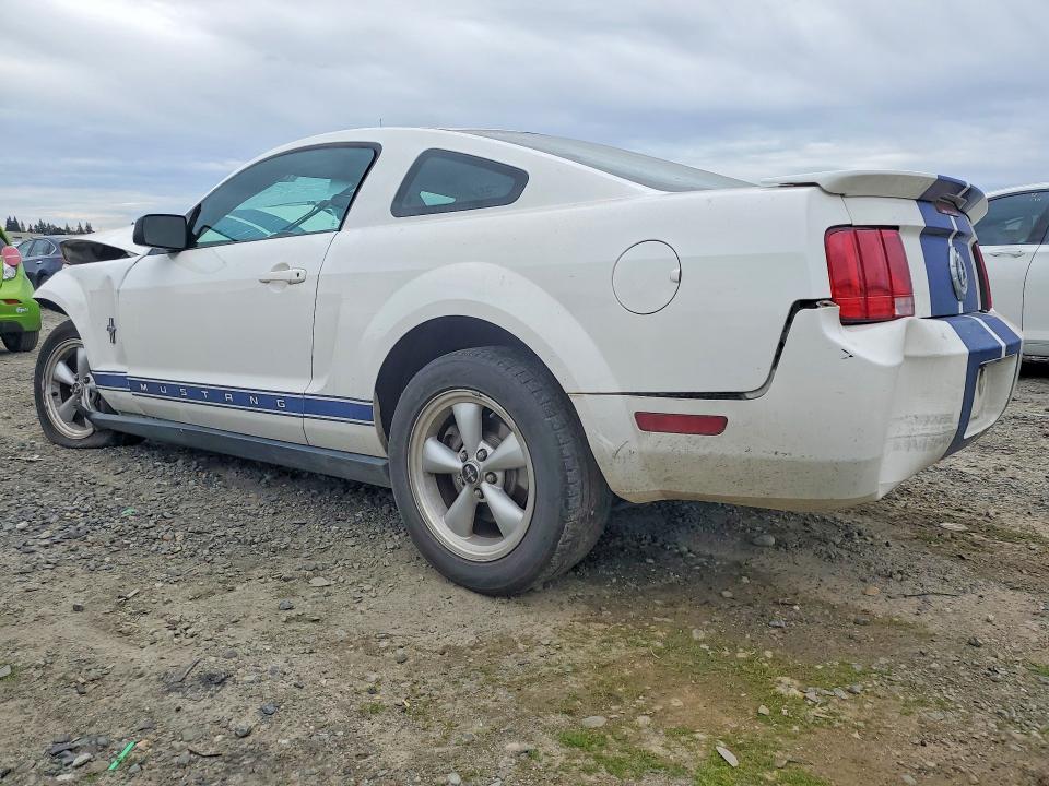 Photo 2 from auction – 2008 FORD MUSTANG with VIN 1ZVHT80N385132959