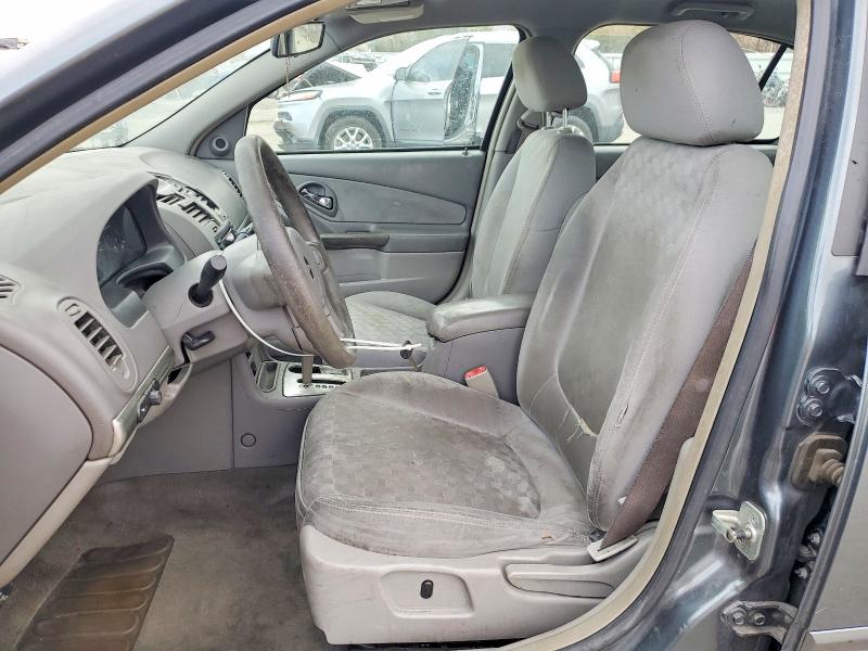 Photo 7 from auction – 2005 CHEVROLET MALIBU LS with VIN 1G1ZT52835F311496