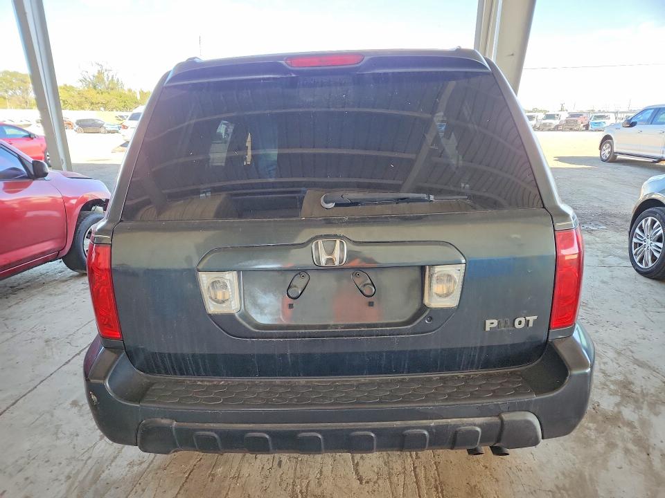 Фото 6 с аукциона – 2005 HONDA PILOT EXL с VIN 5FNYF185X5B066510