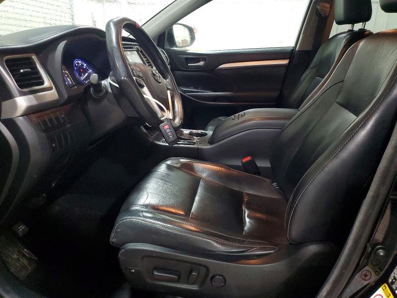 Фото 7 с аукциона – 2015 TOYOTA HIGHLANDER с VIN 5TDJKRFH6FS189677