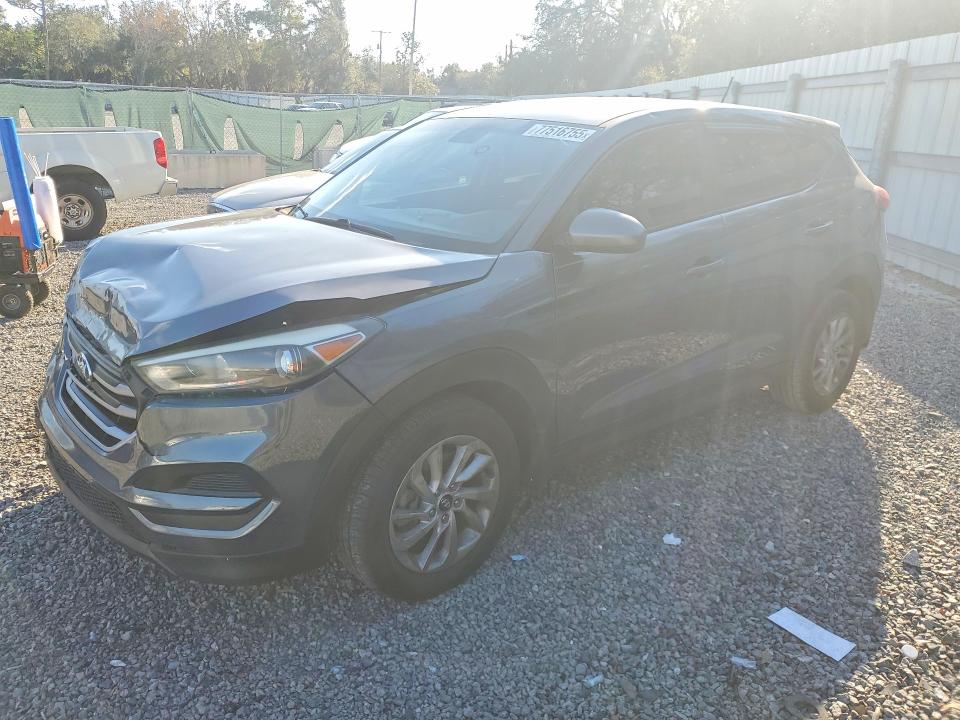 HYUNDAI TUCSON 2017 with VIN KM8J23A4XHU341245 - Photo from auction