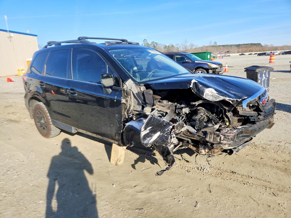 Photo 4 from auction – 2018 SUBARU FORESTER with VIN JF2SJAJC7JH403160