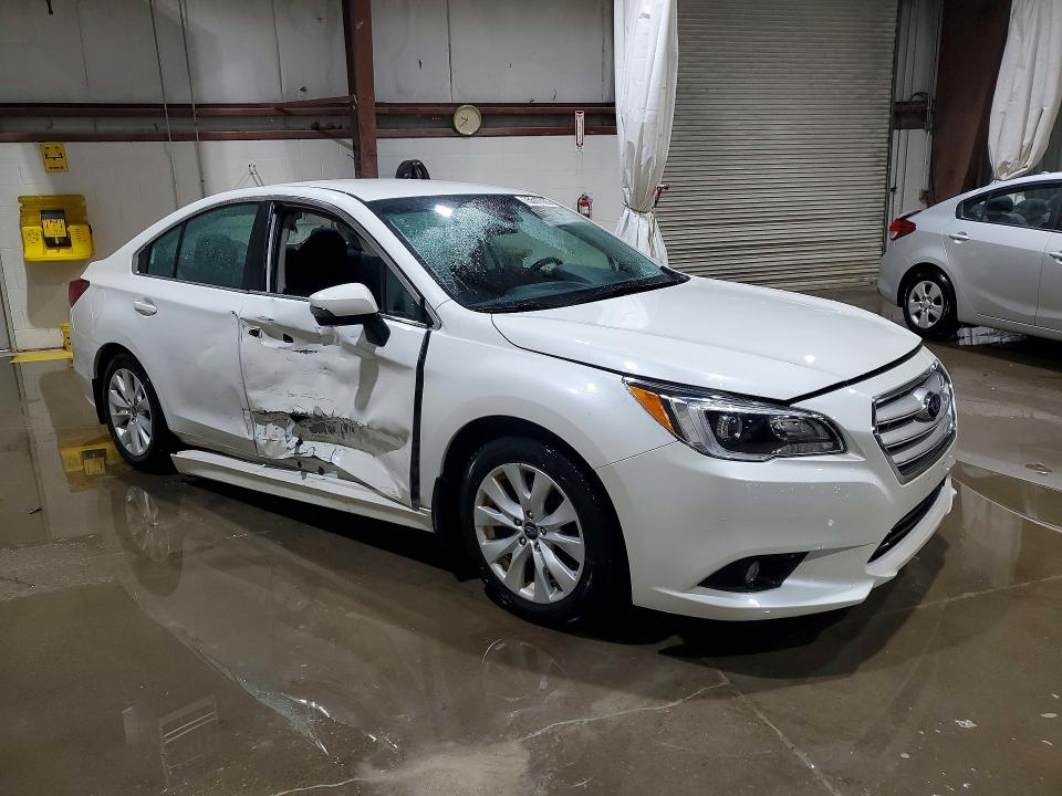Photo 4 from auction – 2017 SUBARU LEGACY 2.5 with VIN 4S3BNAF62H3052378