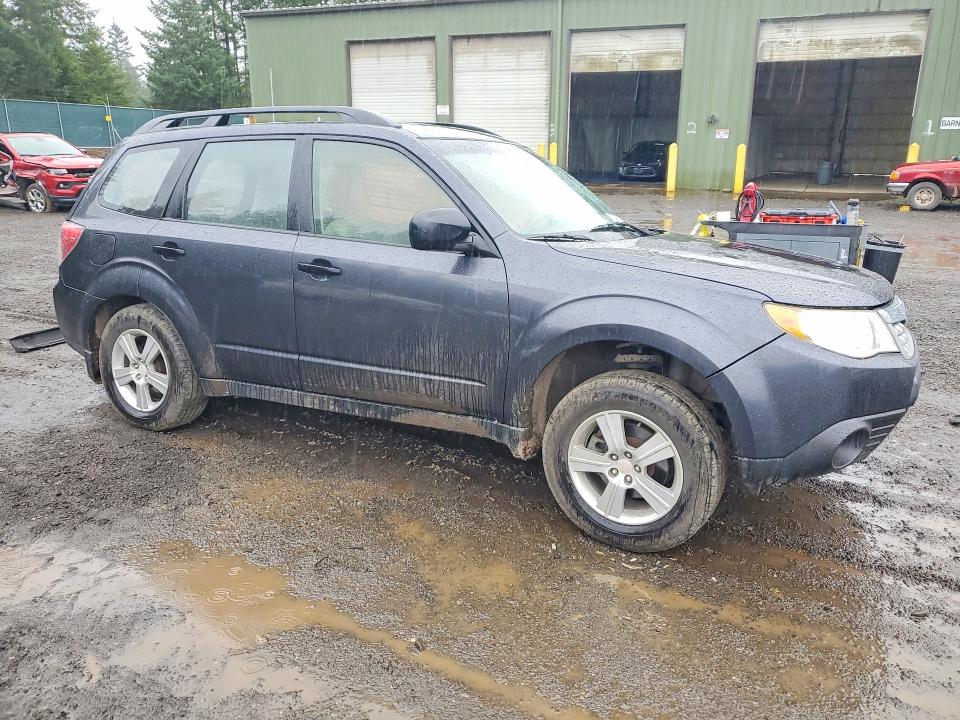 Photo 4 from auction – 2012 SUBARU FORESTER with VIN JF2SHABC6CH442268