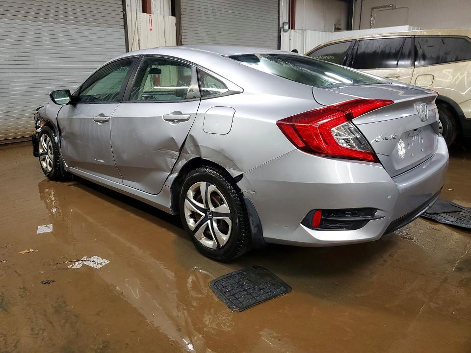 Photo 2 from auction – 2016 HONDA CIVIC with VIN 19XFC2F53GE210075