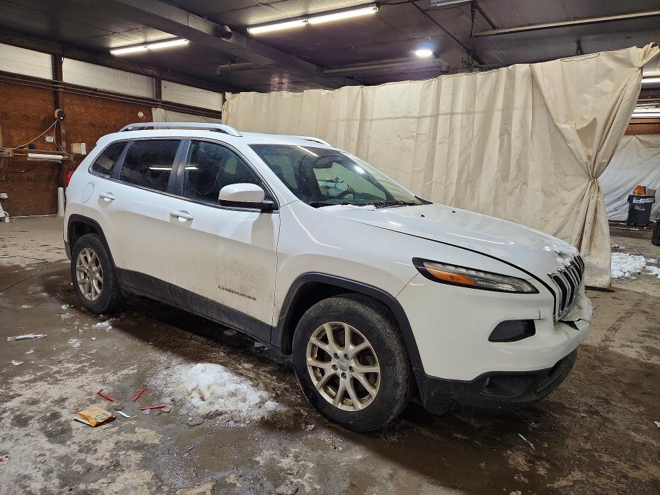 Photo 4 from auction – 2015 JEEP CHEROKEE L with VIN 1C4PJMCB8FW697309