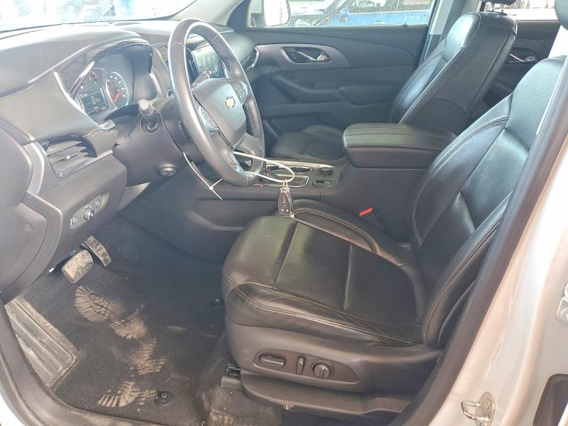 Photo 7 from auction – 2018 CHEVROLET TRAVERSE with VIN 1GNERKKW6JJ108506