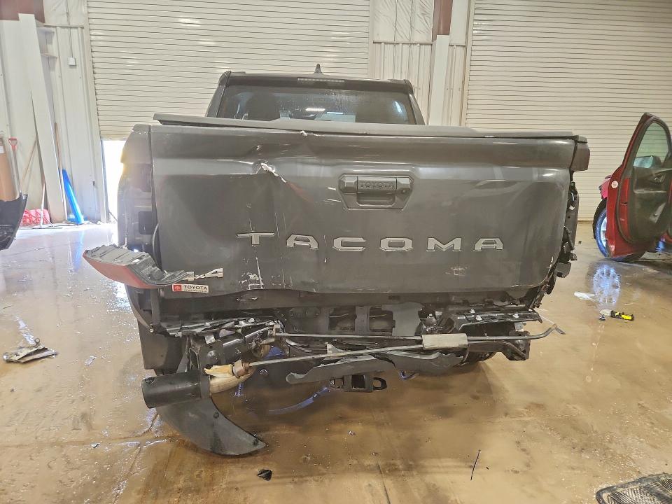 Photo 6 from auction – 2024 TOYOTA TACOMA with VIN 3TMLB5JN9RM029005