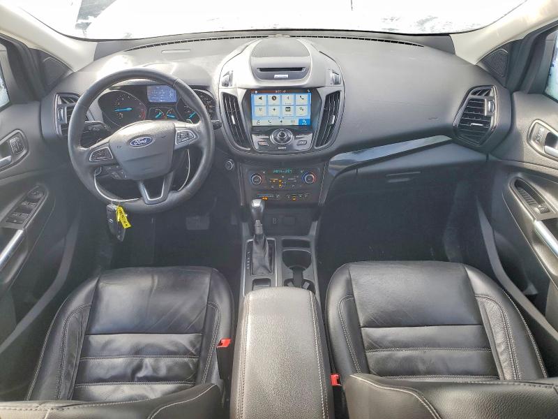 Photo 8 from auction – 2018 FORD ESCAPE with VIN 1FMCU9J90JUA38143