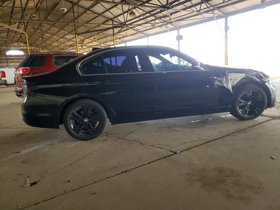 Photo 3 from auction – 2017 BMW 330 with VIN WBA8B9G32HNU54571