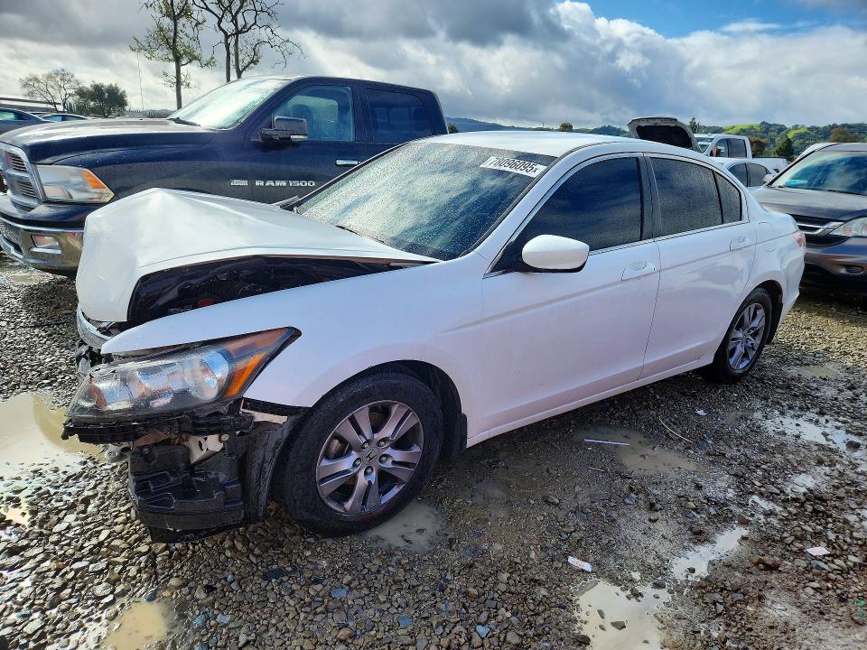 HONDA ACCORD 2012 with VIN 1HGCP2F68CA191392 - Photo from auction
