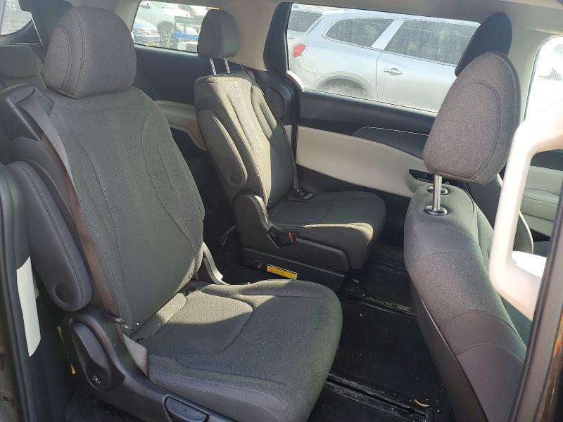 Photo 11 from auction – 2022 KIA CARNIVAL with VIN KNDNB4H36N6130925