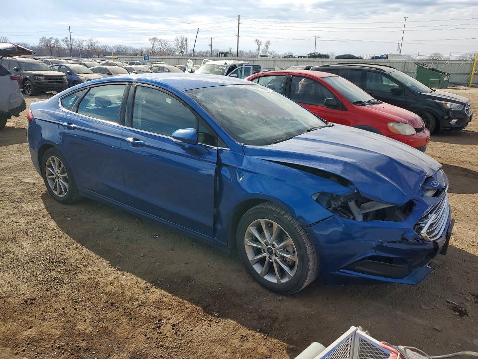 Photo 4 from auction – 2017 FORD FUSION with VIN 3FA6P0H74HR215065