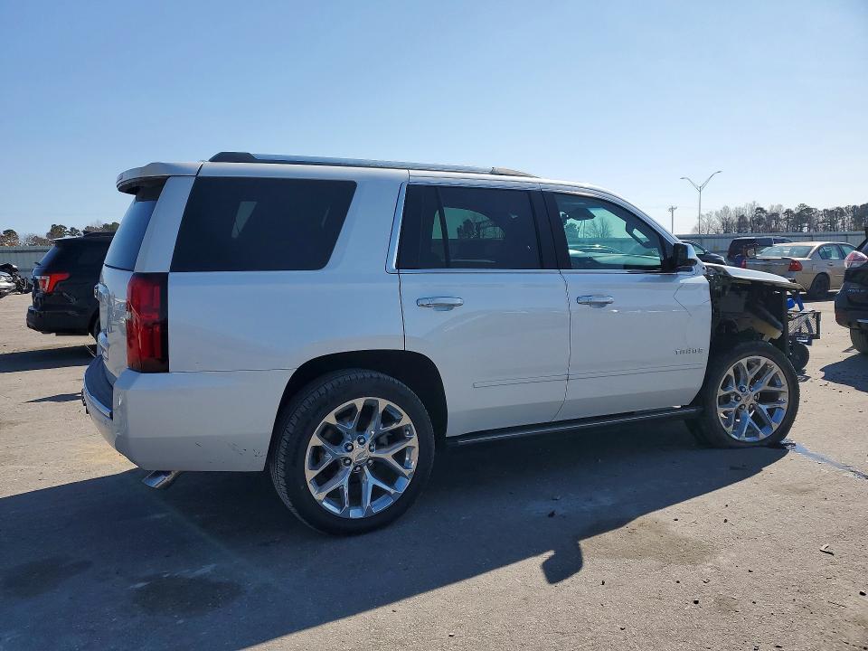 Photo 3 from auction – 2017 CHEVROLET TAHOE with VIN 1GNSKCKC2HR114348